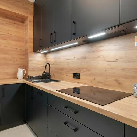 شقة Stylowy Z Balkonem W Spokojnej Okolicy By Renters *